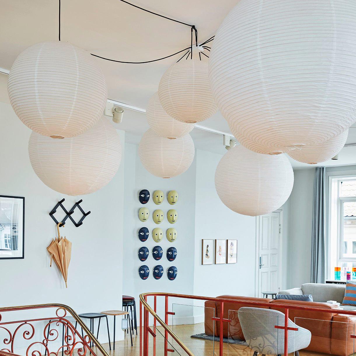 Ritta Lámpara Colgante Swag de Papel — imagen 4 | Aura Lighting