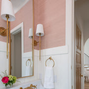 Silva Lámpara de Pared con Pantalla Cónica Blanca de Latón — imagen 13 | Aura Lighting