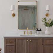 Silva Lámpara de Pared con Pantalla Cónica Blanca de Latón — imagen 14 | Aura Lighting