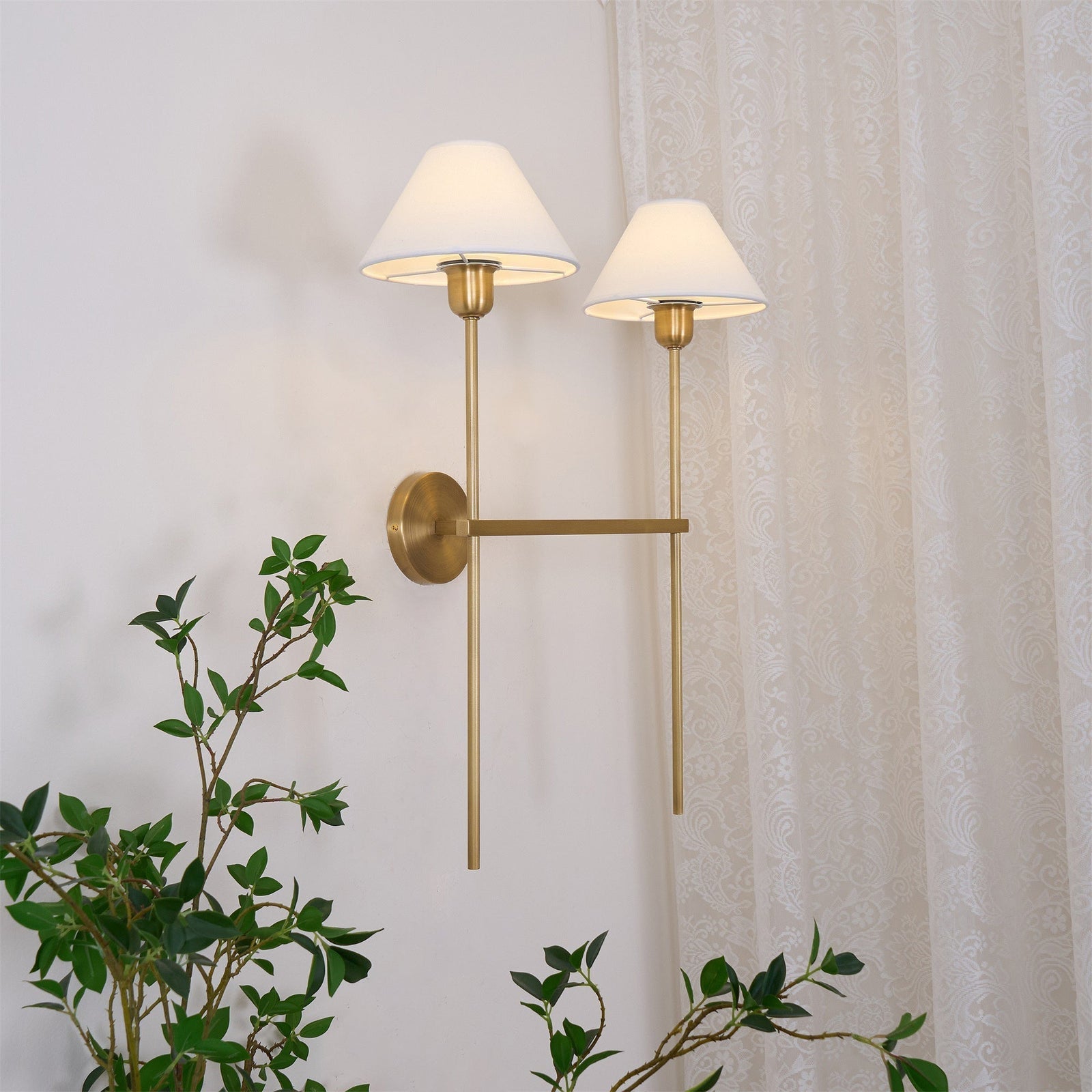 Silva Lámpara de Pared con Pantalla Cónica Blanca de Tela — imagen 21 | Aura Lighting