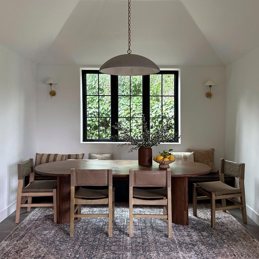 Silva Lámpara de Pared con Pantalla Cónica Blanca de Tela — imagen 24 | Aura Lighting