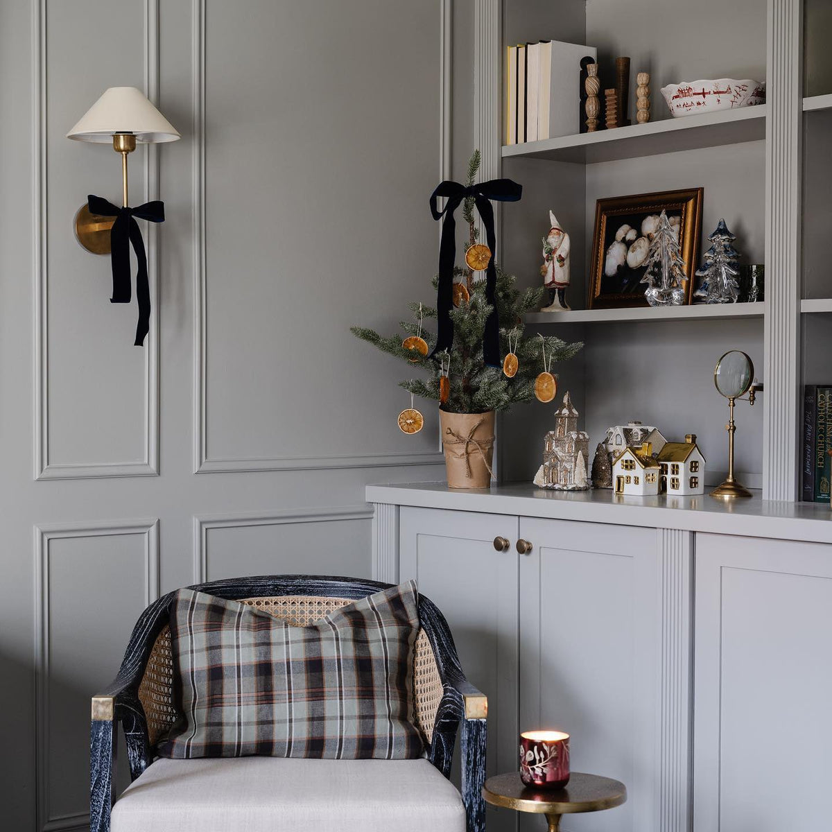 Silva Lámpara de Pared con Pantalla Cónica Blanca de Tela — imagen 27 | Aura Lighting