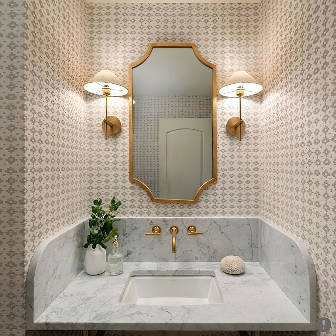 Silva Lámpara de Pared con Pantalla Cónica Blanca de Tela — imagen 28 | Aura Lighting