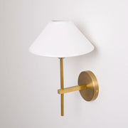 Silva Lámpara de Pared con Pantalla Cónica Blanca de Tela — imagen 48 | Aura Lighting