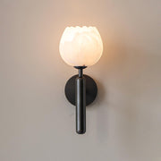 Valentina Lámpara de Pared con Flores de Alabastro — imagen 17 | Aura Lighting