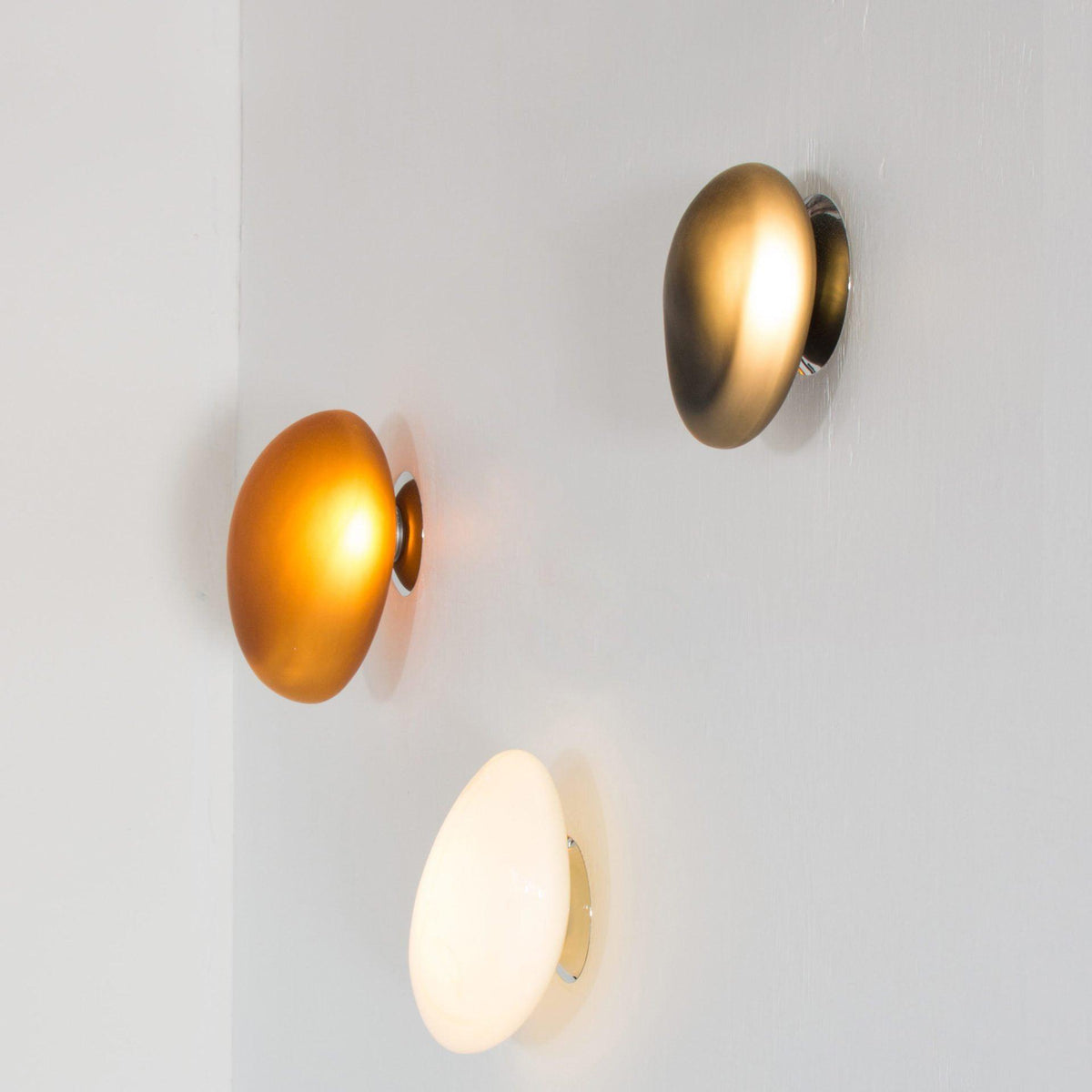 Valentina Lámpara de Pared de Vidrio en Forma de Burbuja — imagen 17 | Aura Lighting