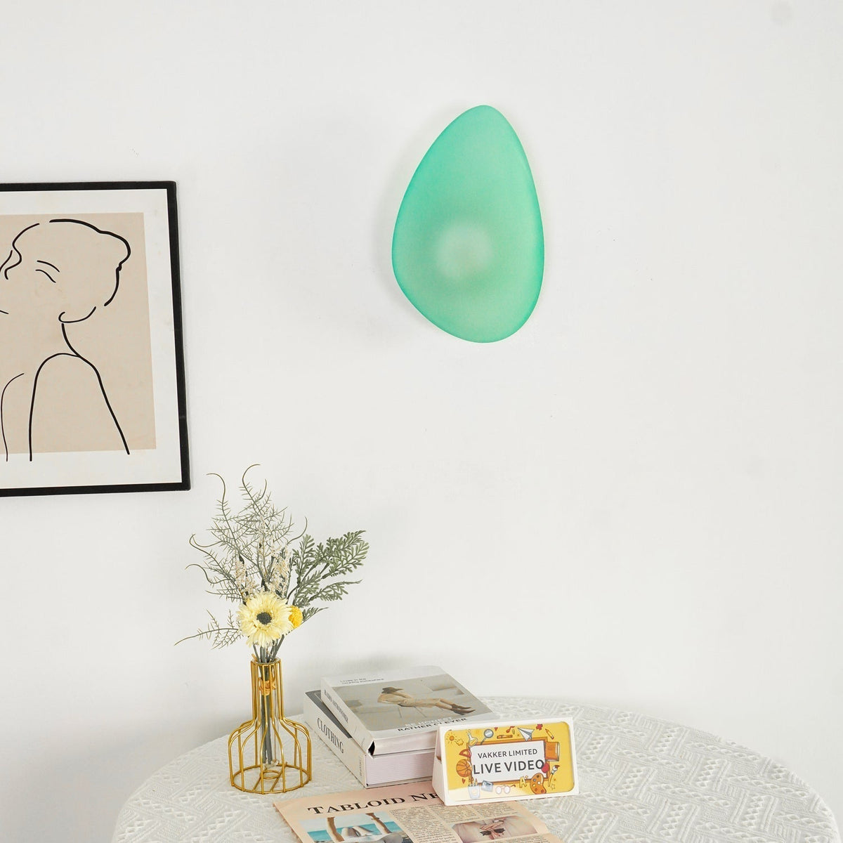Valentina Lámpara de Pared de Vidrio en Forma de Burbuja — imagen 37 | Aura Lighting