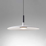 Valentina Moderna Sombrero Metal Lámpara Colgante Negra/Roja/Blanca — imagen 10 | Aura Lighting
