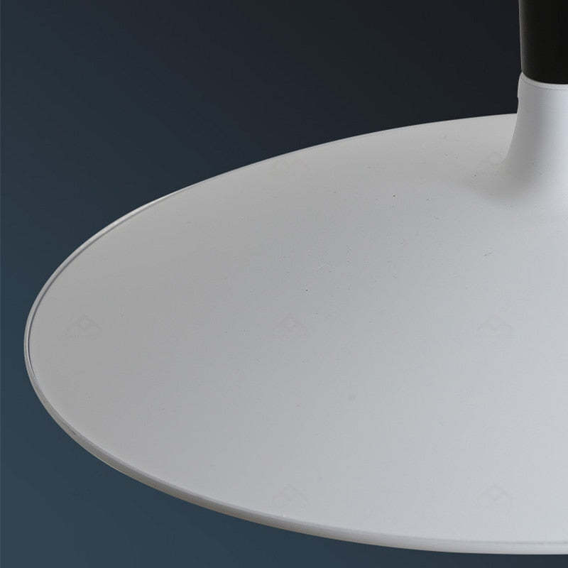 Valentina Moderna Sombrero Metal Lámpara Colgante Negra/Roja/Blanca — imagen 11 | Aura Lighting