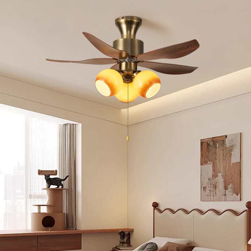 Ventilador de Techo con Luz Florence Blossom mostrando su estilo decorativo