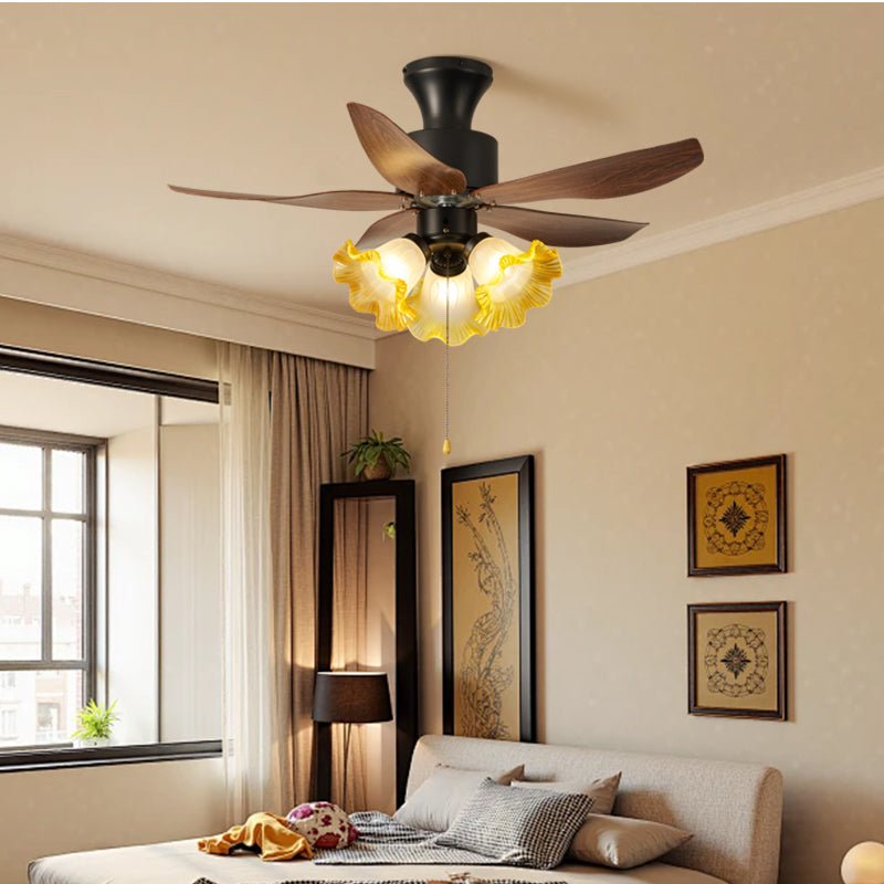 Ventilador de Techo con Luz Florence Blossom instalado en un salón