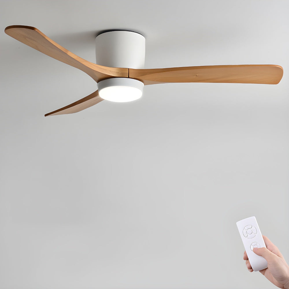 Ventilador de Techo Moderno de Madera Elena con Luz instalado en un techo