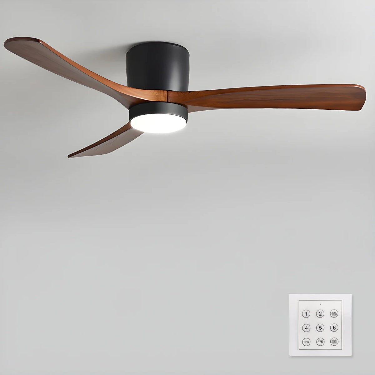 Ventilador de Techo Moderno de Madera Elena con Luz con su función de control de 6 velocidades