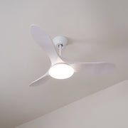 Ventilador de Techo Moderno Velix de Madera con Luz mostrando su perfil elegante